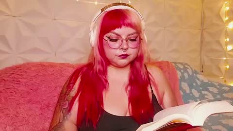 Snapshot of satyn_doll chatting on 07-05-26, 09:44 Gina George online show from 07-05-26, 09:44