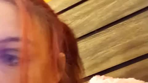 Snapshot of saucybear666 chatting on 02-14-25, 09:24 SnowBunny online show from 02-14-25, 09:24