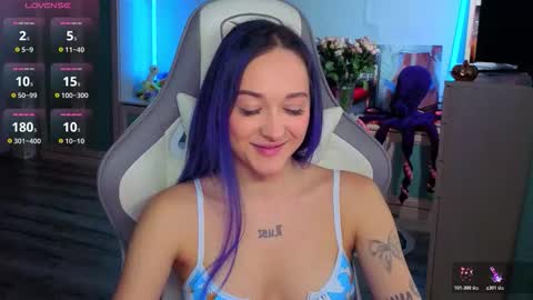 Ariel online show from 11-28-25, 03:09