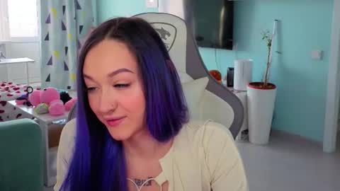 Ariel online show from 02-27-26, 03:50