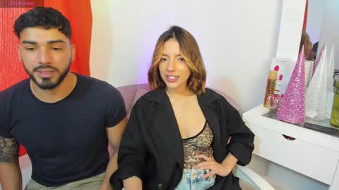 Snapshot of savagesweethearts chatting on 12-18-24, 04:06 savagesweethearts online show from 12-18-24, 04:06