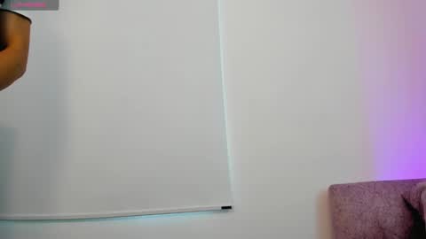 Snapshot of savagesweethearts chatting on 12-30-24, 08:25 savagesweethearts online show from 12-30-24, 08:25