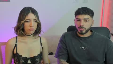 Snapshot of savagesweethearts chatting on 09-27-25, 01:43 savagesweethearts online show from 09-27-25, 01:43