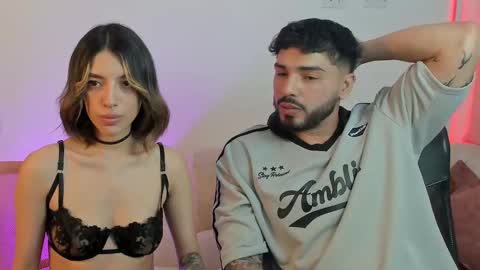 Snapshot of savagesweethearts chatting on 09-29-25, 02:06 savagesweethearts online show from 09-29-25, 02:06