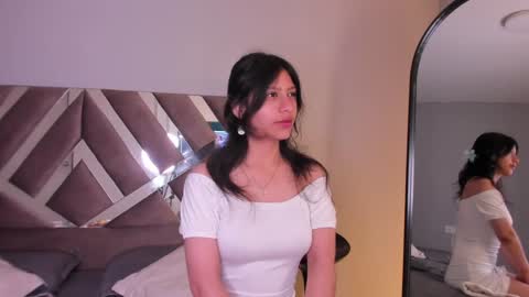 Snapshot of savannah_cameron chatting on 01-24-25, 12:41 Savannah online show from 01-24-25, 12:41