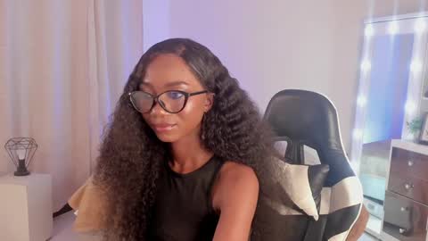 Savannahwildee online show from 01-13-25, 08:48