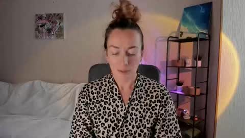 save the qween online show from 09-28-25, 06:30