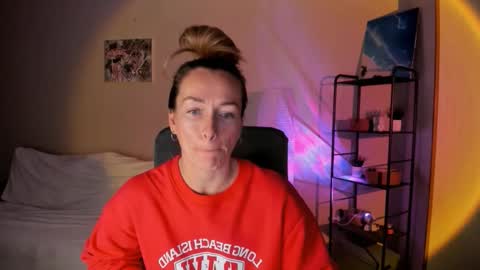 save the qween online show from 10-12-25, 08:57