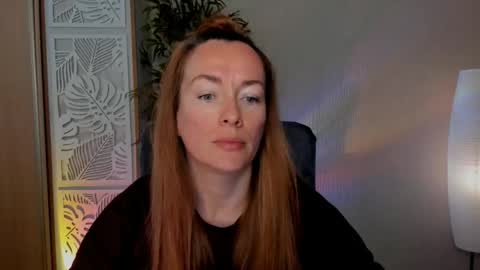 Snapshot of save_the_qween chatting on 05-03-26, 07:25 save the qween online show from 05-03-26, 07:25