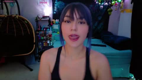 Snapshot of savethebea chatting on 02-07-25, 05:40 Bea online show from 02-07-25, 05:40