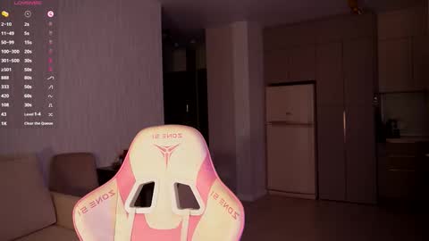 Snapshot of savii07 chatting on 10-03-25, 01:19 savii07 online show from 10-03-25, 01:19