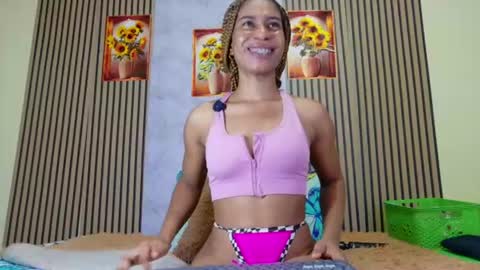 savory_pussy18 online show from 06-18-26, 12:20