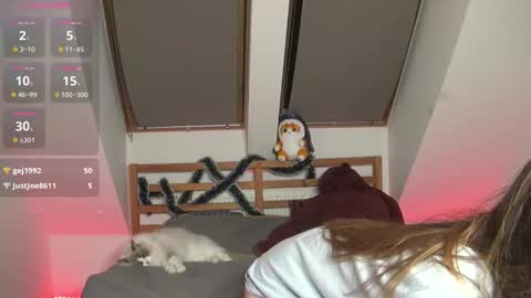 Snapshot of savvye chatting on 12-02-25, 06:25 Sava online show from 12-02-25, 06:25