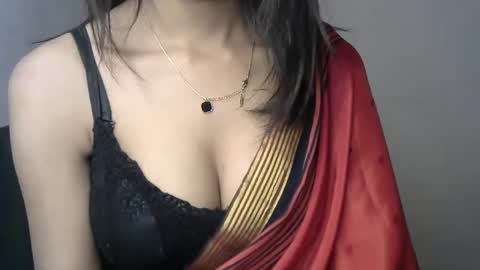 Snapshot of saxee_love chatting on 02-07-25, 04:56 saxee online show from 02-07-25, 04:56