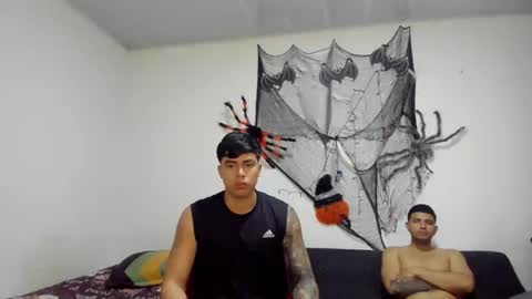 Snapshot of say_tony chatting on 10-26-25, 05:13 say_tony online show from 10-26-25, 05:13