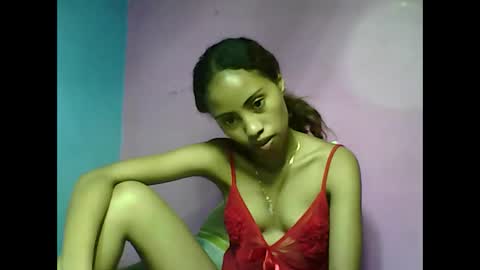 Snapshot of sayaah01 chatting on 02-06-26, 07:50 sayaah01 online show from 02-06-26, 07:50