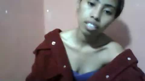 Snapshot of sayaah01 chatting on 06-29-26, 10:15 sayaah01 online show from 06-29-26, 10:15