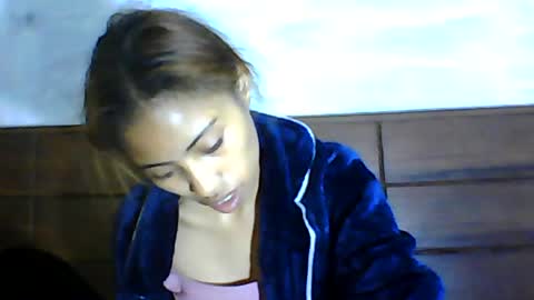 Snapshot of sayaah01 chatting on 07-11-26, 08:06 sayaah01 online show from 07-11-26, 08:06