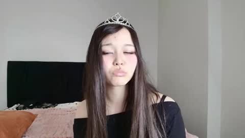 Saya online show from 04-18-26, 07:07
