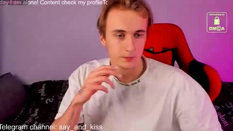 Snapshot of sayfer78 chatting on 03-06-25, 07:03 sayfer online show from 03-06-25, 07:03