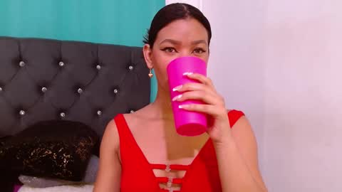 Snapshot of saykimmy chatting on 11-08-25, 03:29 saykimmy online show from 11-08-25, 03:29