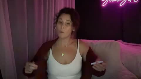 Snapshot of sayplsgdgrl chatting on 01-07-25, 05:01 Good Girls Say Please...and Thank You online show from 01-07-25, 05:01