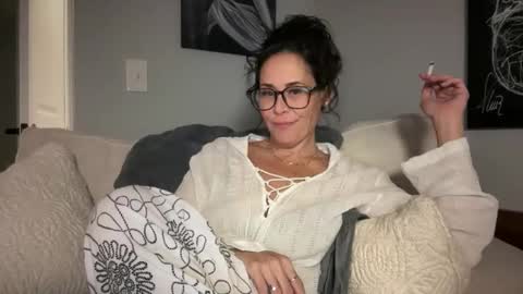 Snapshot of sayplsgdgrl chatting on 11-26-25, 04:13 Good Girls Say Please...and Thank You online show from 11-26-25, 04:13