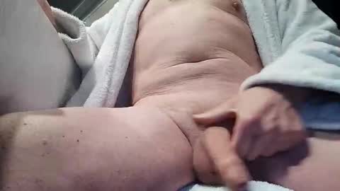 Snapshot of sbrinaiceberg chatting on 01-08-26, 12:18 sbrinaiceberg online show from 01-08-26, 12:18