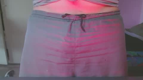 Snapshot of sbutter chatting on 01-06-25, 03:19 sbutter online show from 01-06-25, 03:19