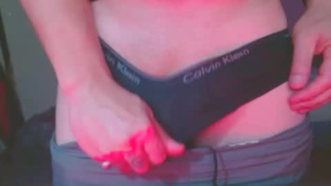 Snapshot of sbutter chatting on 02-05-25, 12:20 sbutter online show from 02-05-25, 12:20