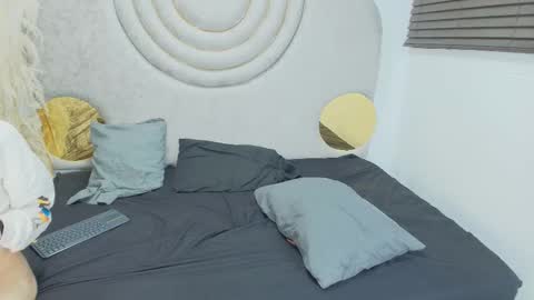 scaarlett_22 online show from 01-13-26, 08:25