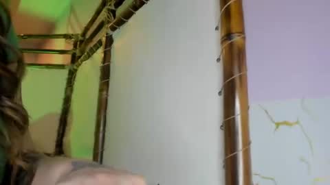 Snapshot of scarbadgirl_ chatting on 06-13-26, 04:10 scarbadgirl_ online show from 06-13-26, 04:10