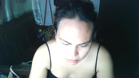 Snapshot of scareletteecumxx chatting on 11-15-25, 02:53 Kim online show from 11-15-25, 02:53