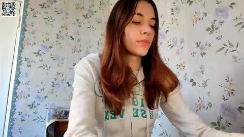 Kira online show from 10-04-25, 08:12