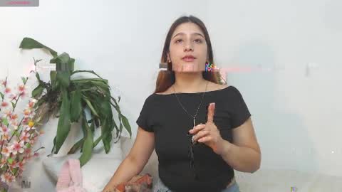 scarlet_100 online show from 04-13-26, 03:56