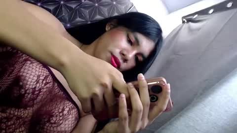 scarlet_111 online show from 07-01-26, 11:15