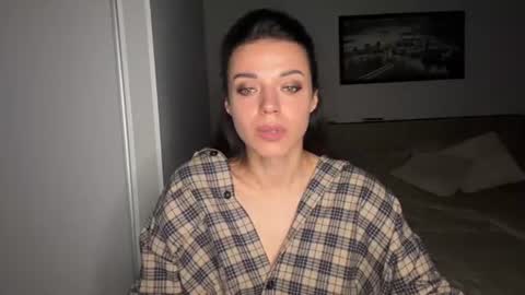 Snapshot of scarlet_daisy_ chatting on 06-11-26, 07:06 Sophie online show from 06-11-26, 07:06