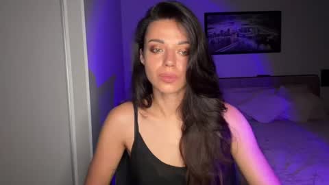 Snapshot of scarlet_daisy_ chatting on 07-16-26, 07:36 Sophie online show from 07-16-26, 07:36