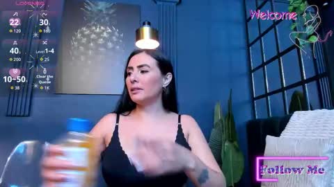 Scarlet Edwars online show from 02-27-26, 07:14