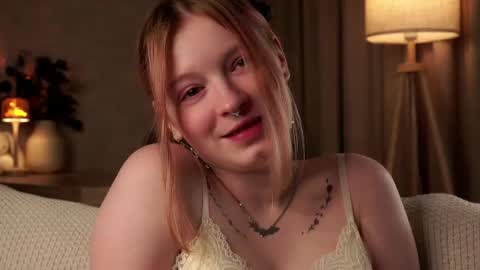 Snapshot of scarlet_fever10 chatting on 06-07-26, 01:26 scarlet_fever10 online show from 06-07-26, 01:26