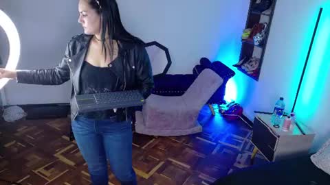 scarlet_hiit online show from 07-03-26, 04:19