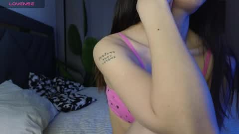 scarlet_ice online show from 04-06-26, 08:15