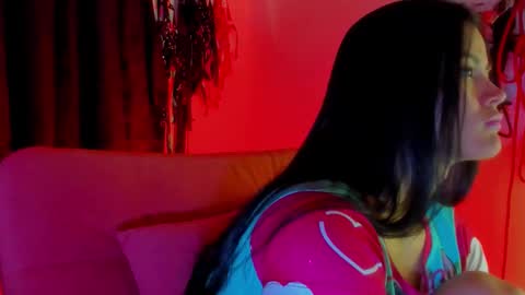 Snapshot of scarlet_kennedy98 chatting on 11-29-25, 09:40 scarlet taylor kennedy online show from 11-29-25, 09:40