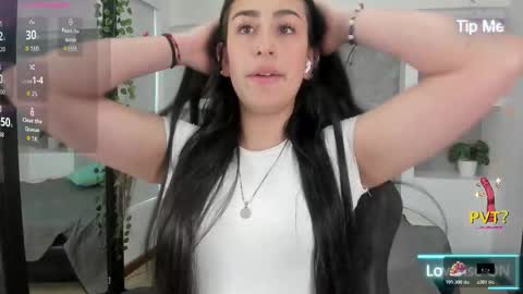 Snapshot of scarlet_kiss_ chatting on 01-13-26, 06:57 Katty online show from 01-13-26, 06:57