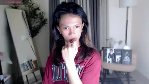 Snapshot of scarlet_kisses chatting on 06-21-26, 10:07 Scarlet online show from 06-21-26, 10:07