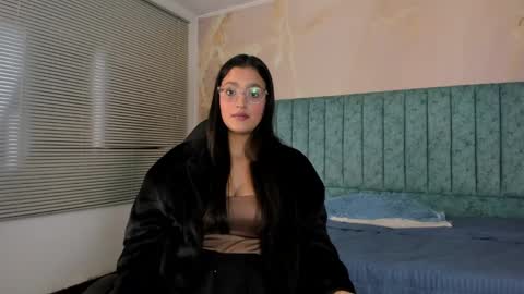 Snapshot of scarlet_rose__ chatting on 02-23-25, 01:53 Scarlet online show from 02-23-25, 01:53