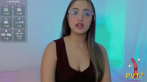 Snapshot of scarlet_rose__ chatting on 09-24-25, 04:27 Scarlet online show from 09-24-25, 04:27