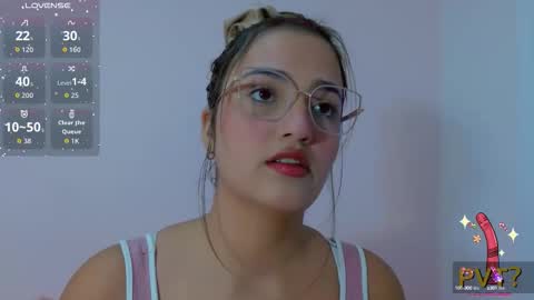 Snapshot of scarlet_rose__ chatting on 09-25-25, 04:27 Scarlet online show from 09-25-25, 04:27