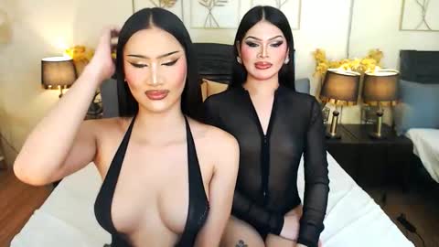 Scarlet online show from 04-17-26, 07:22