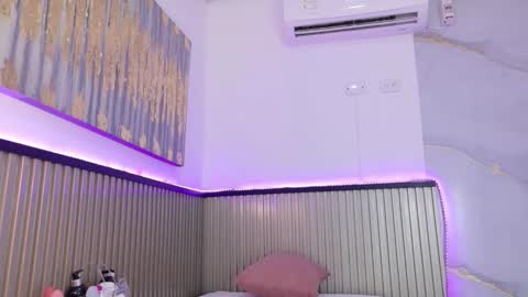 scarlet_vixen_ online show from 03-07-26, 02:25